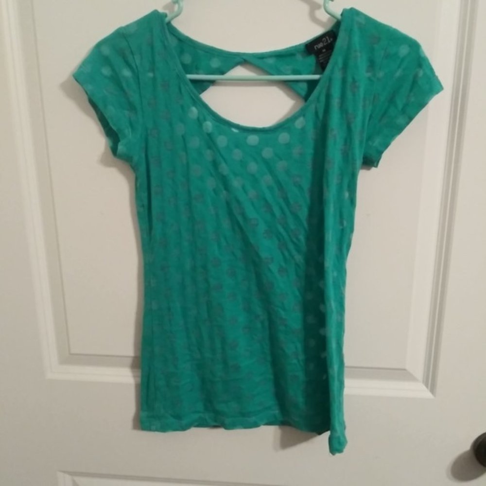 Green keyhole short sleeve w sheer polka dots
